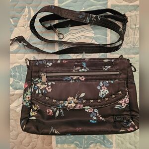 Lug Pacer 2 bouquet black excellent condition